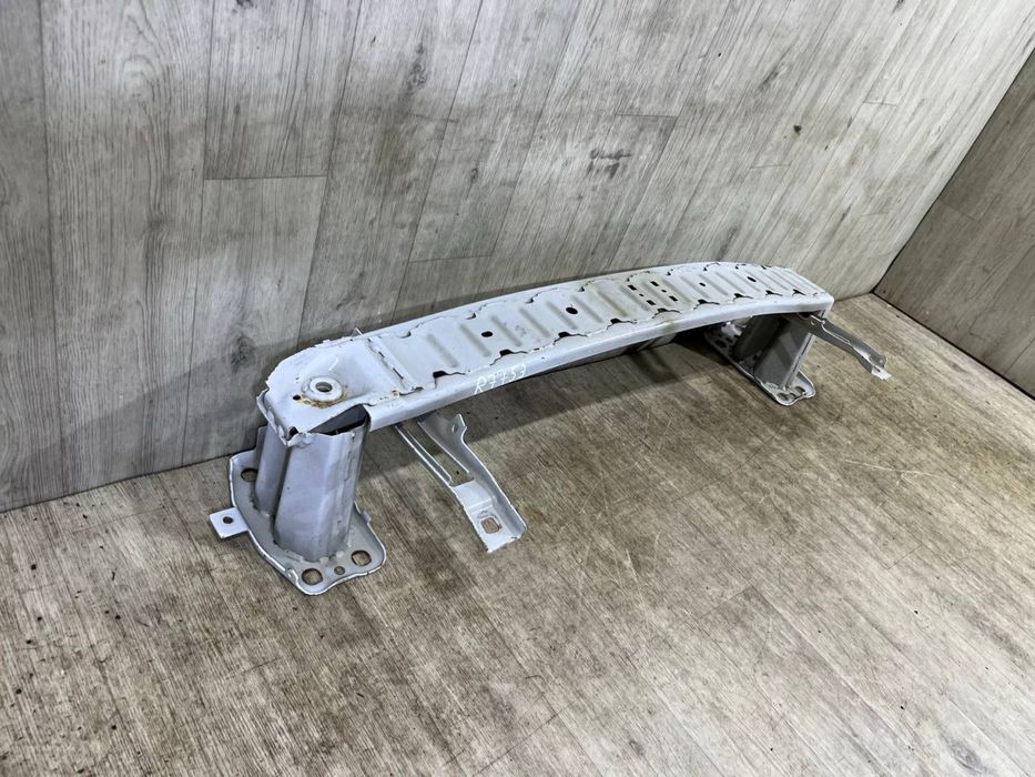 Усилитель переднего бампера Ford Fiesta MK8 ( 2018 - 2024 г. )