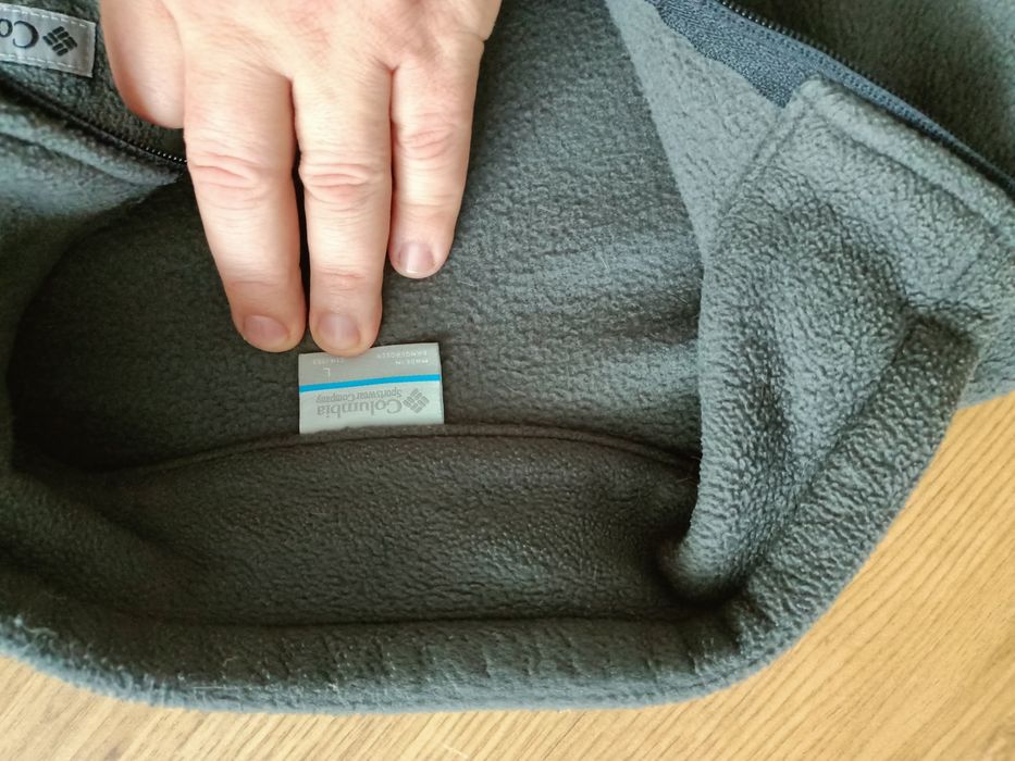 Продам підліткову флісову кофту Columbia .