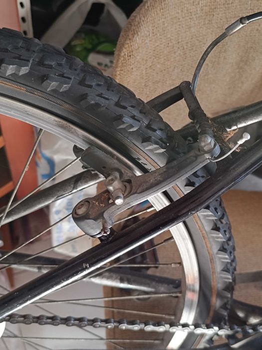 Bicicleta preta roda 24"