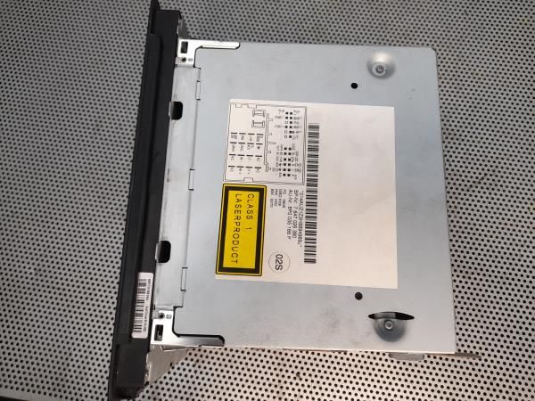 Rádio / auto-rádio AUDI A3 (8P1)
