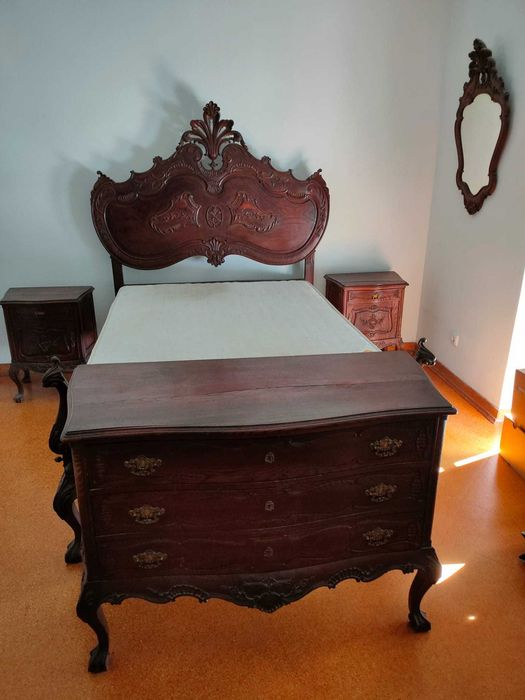 Mobília quarto estilo D. João V