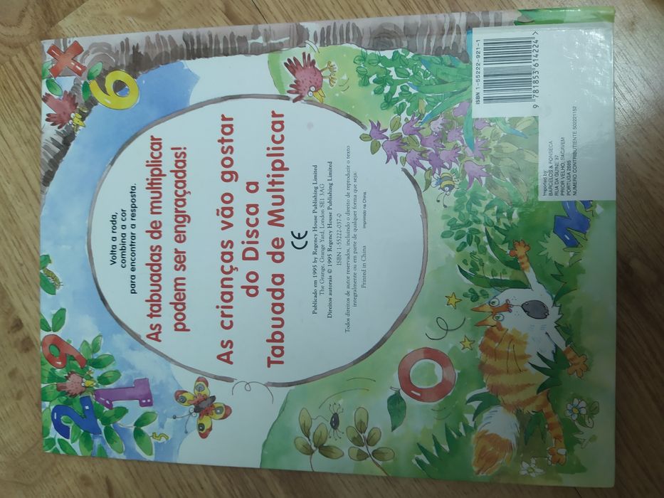 Vendo o livro "Disca a tabuada de multiplicar"