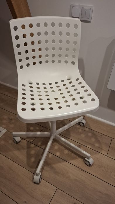 Krzesło do biurka ikea białe