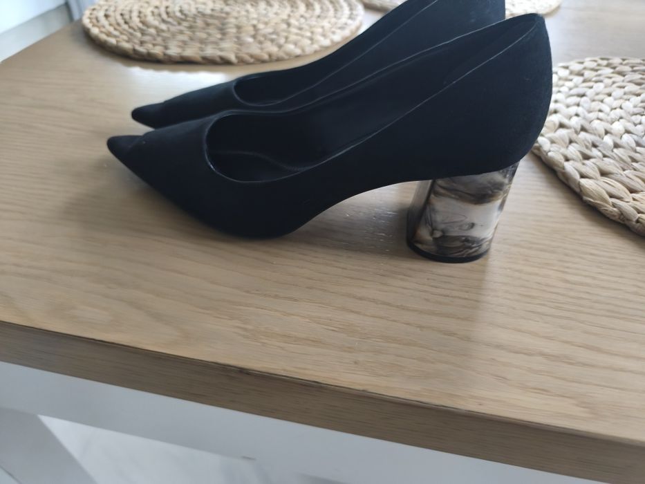 Buty zara klocek
