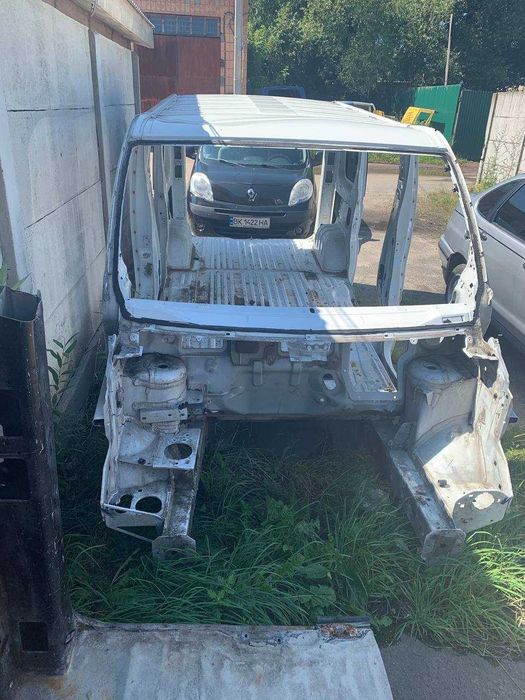 Кузовщина, кузов Трафік, Віваро, Прімастар- Trafic, Vivaro, Primastar