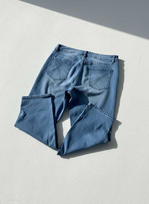 Стильні жіночі джинси