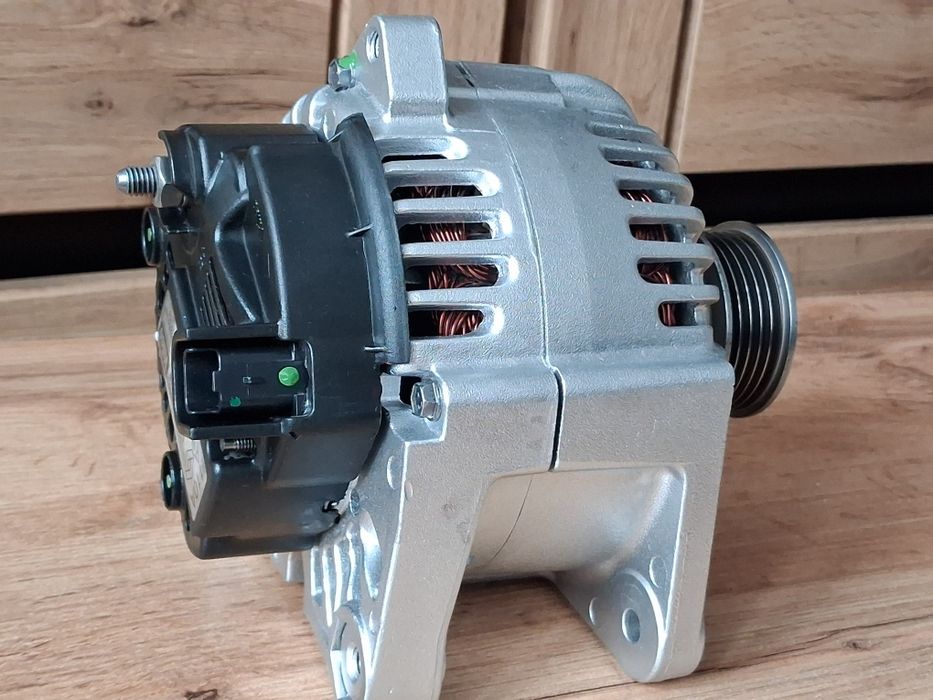 Alternator Valeo 110A Megane II 1.4 1.5 1.6 Scenic 2 Dacia Duster HS