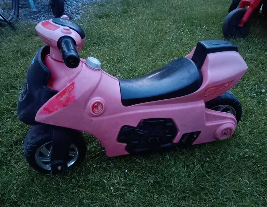 Motorek biegowy plastikowy