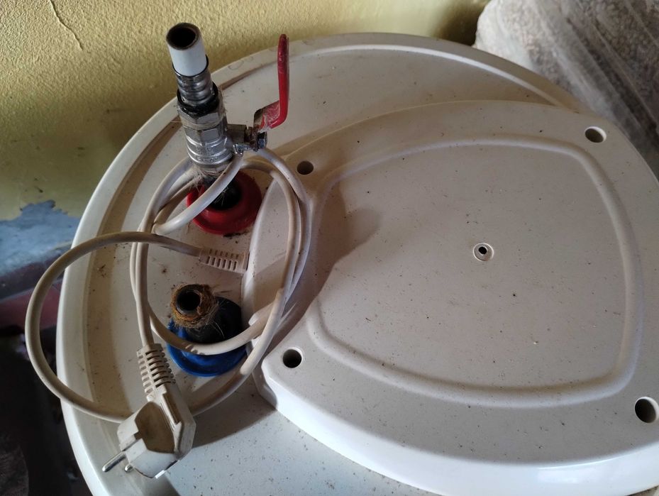 Ogrzewacz wody elektryczny