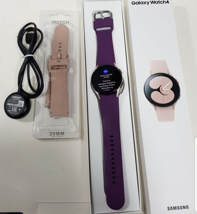 Часы Samsung Galaxy Watch 4