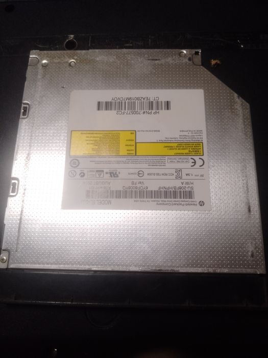 Ноутбук Hp 250 g3 продам запчасти