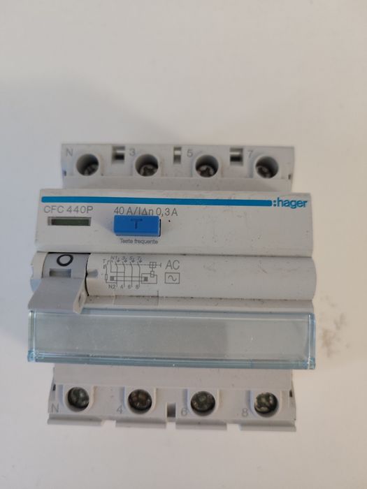 Material elétrico Low cost.