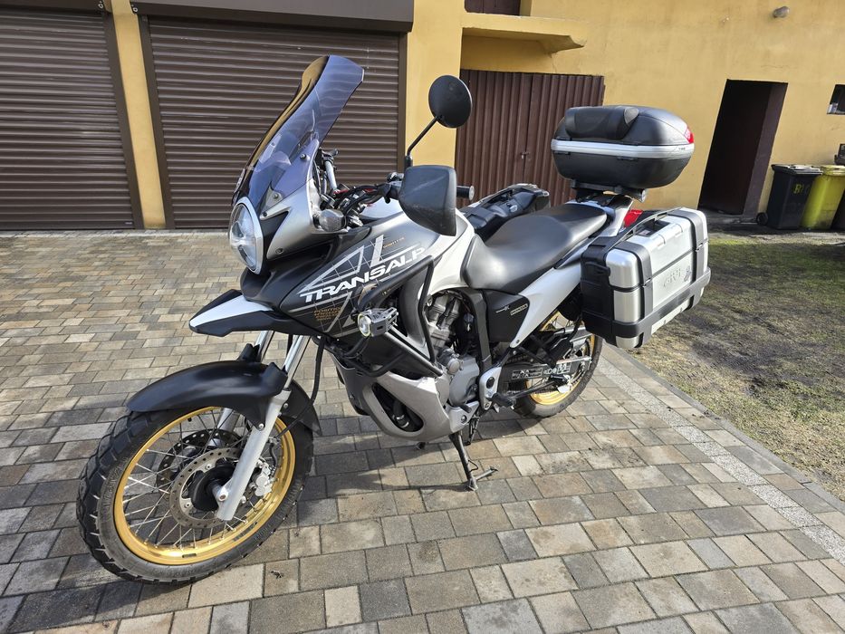 Honda trasalp 700 XL ABS