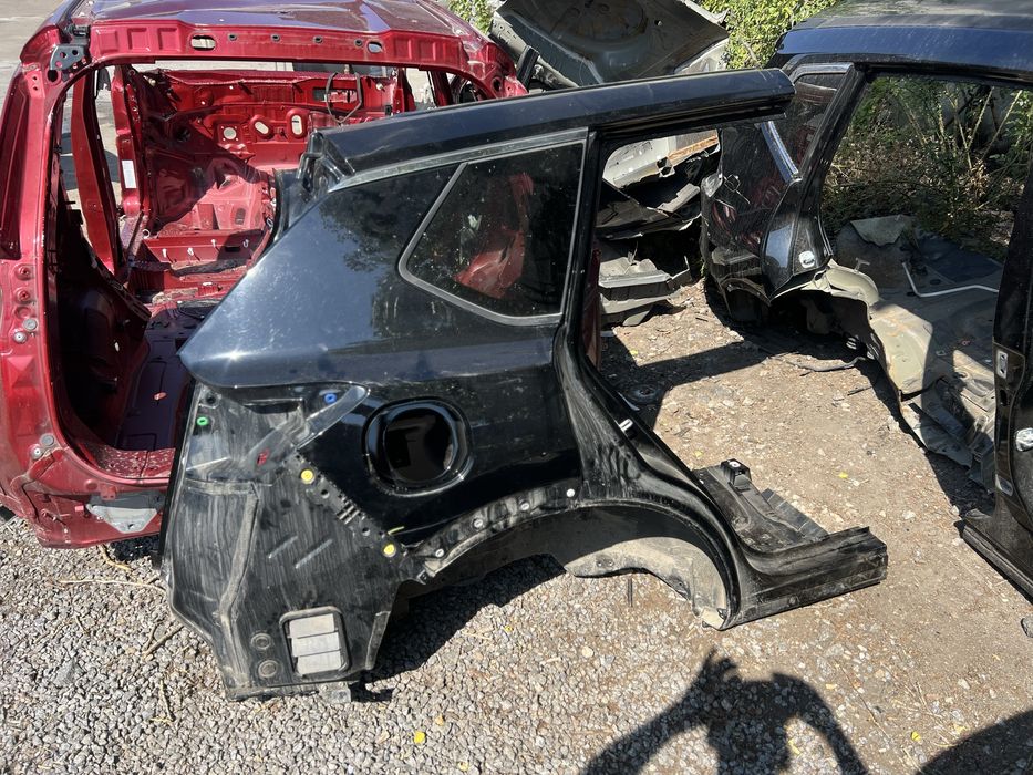 Четверть задня права Nissan Rogue t33