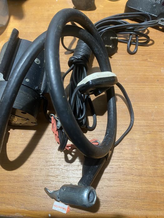 Kompresor samochodowy. PRL.