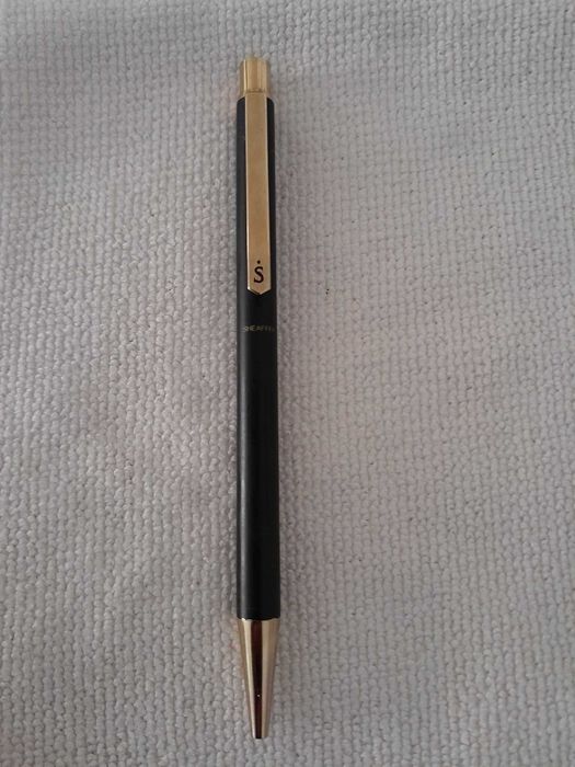 Caneta Sheaffer Preta e Dourada