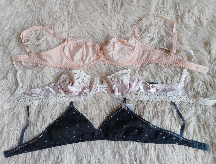 Бюстгалтери підліток