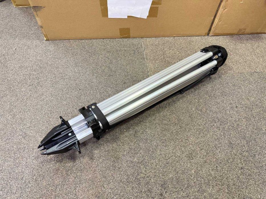 1650 мм Тренога для оптического нивелира  с ремнем, резьба 5/8"