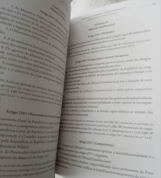 Livro usado poucas vezes