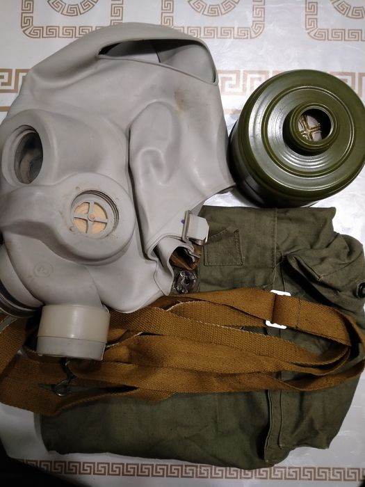 Продам протигаз НЕРЕХТА (комплектний) а також комплект ОЗК .