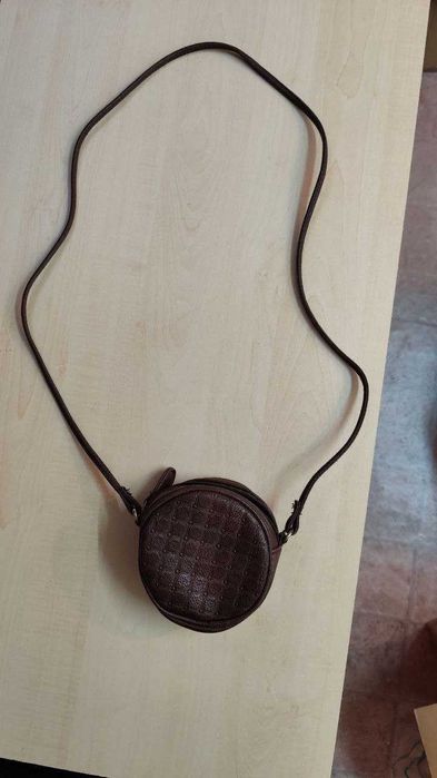 Mala de mulher castanha