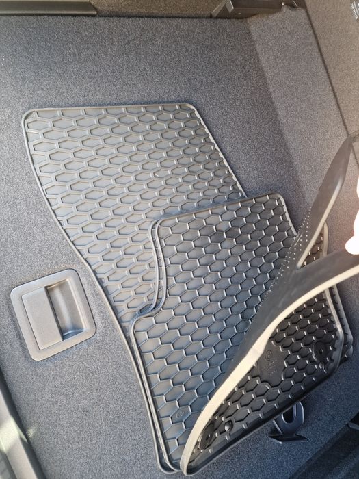 Dywaniki gumowe Tiguan 3