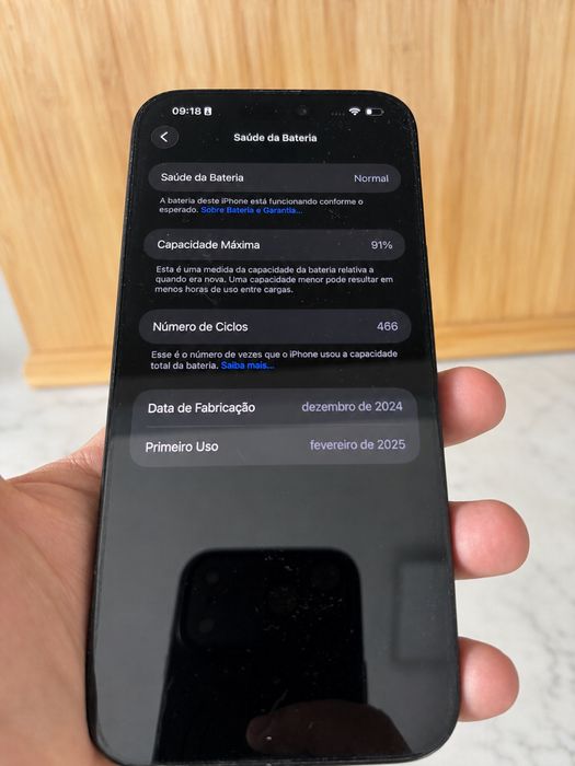 iPhone 16 Pro Max 256GB Titânio Preto – Caixa e carregador