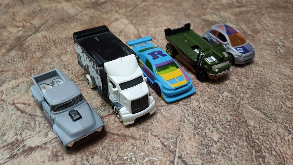 Hot wheels комплект/поштучно