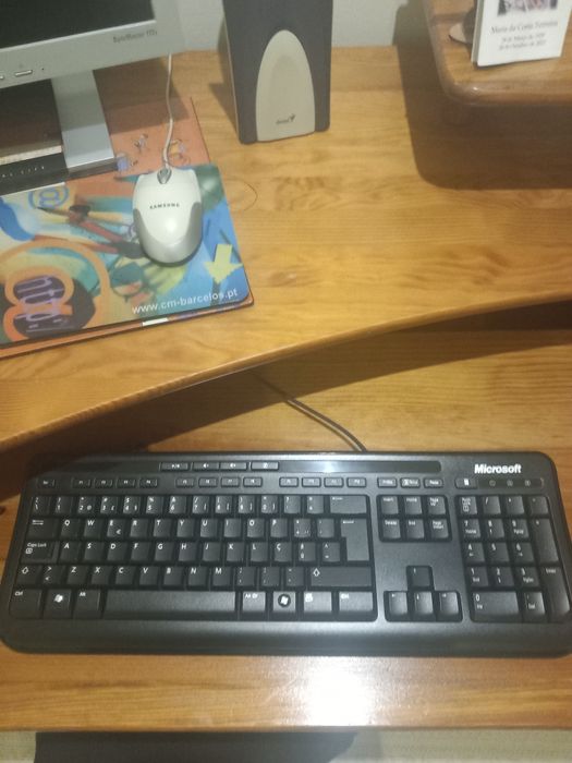 Vendo impressora  como nova com oferta de teclado novo