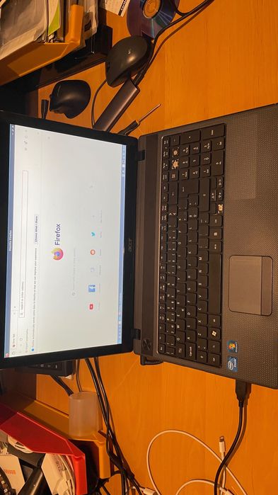 Portátil acer a funcionar para peças64551677107971122