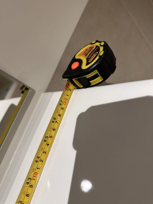 Móvel suspenso de WC com lavatório e torneira GROHE — nunca usado