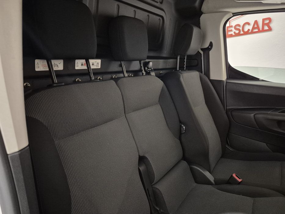 Opel Combo LONGA - 2022 | GARANTIA | 3 LUG. - 130.000KM