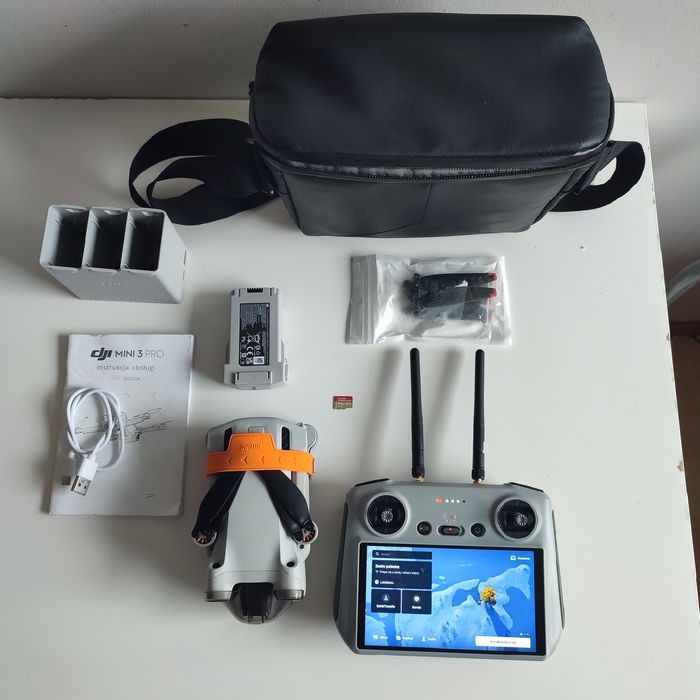 DJI Mini 3 Pro Fly More Combo(DJI plus)+ DJI RC