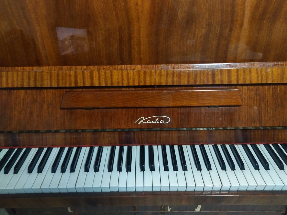Фортепіано "Кама"