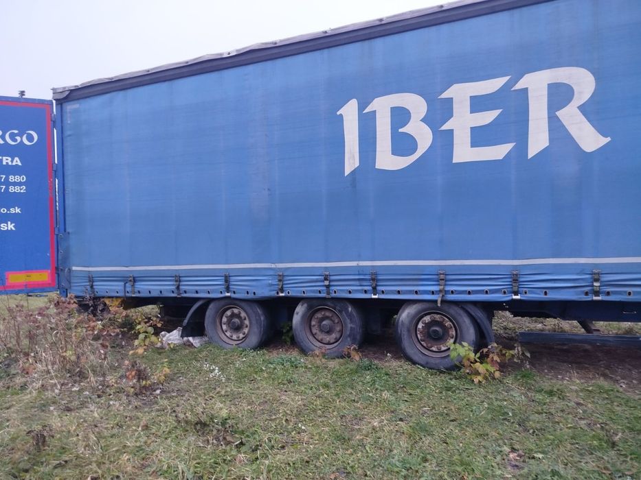 Продам напів прицеп штора.МЕГА