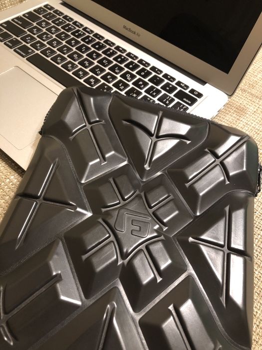 Чехол для iPad 10.2ʼʼ  США Forward G-Form Extreme Black.