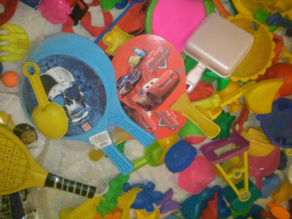 Assorted Beach Toys Set64741097670531122