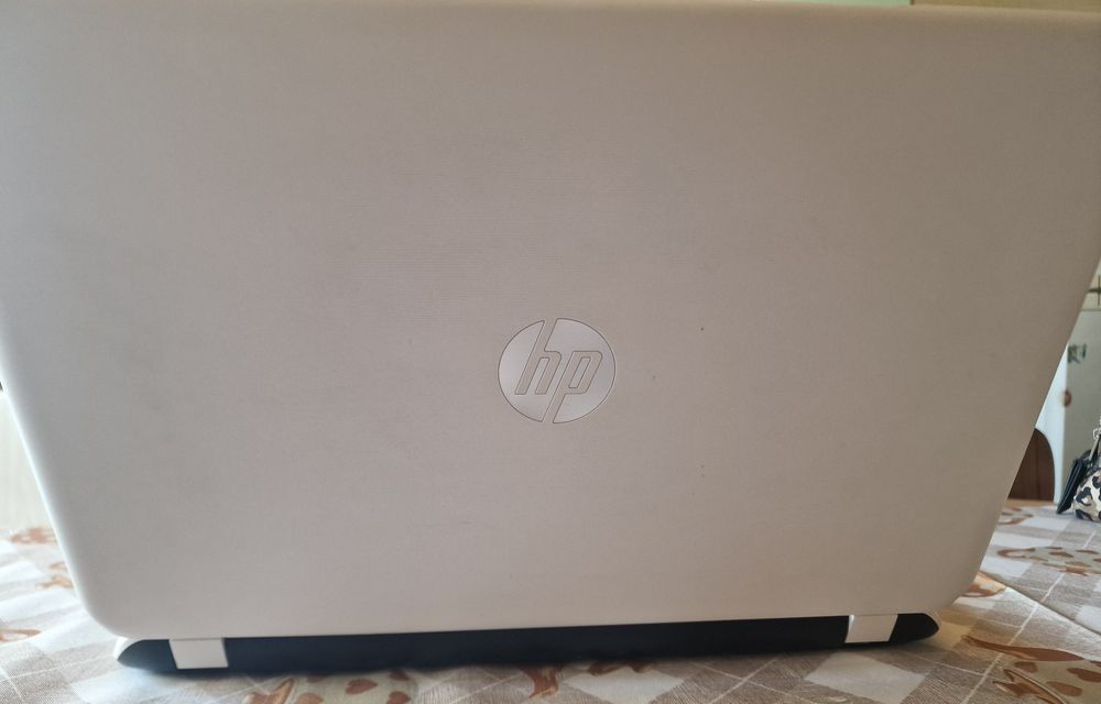 Portátil HP Pavilion 15 | 12GB RAM | Beats Audio | Ideal p/ Estudantes