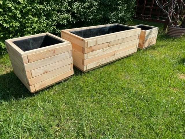 Drewniane donice ogrodowe