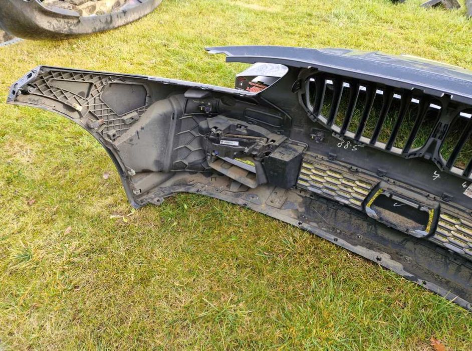 Бампер перед BMW 1 F40 M бмв м пакет розборка передній ф40