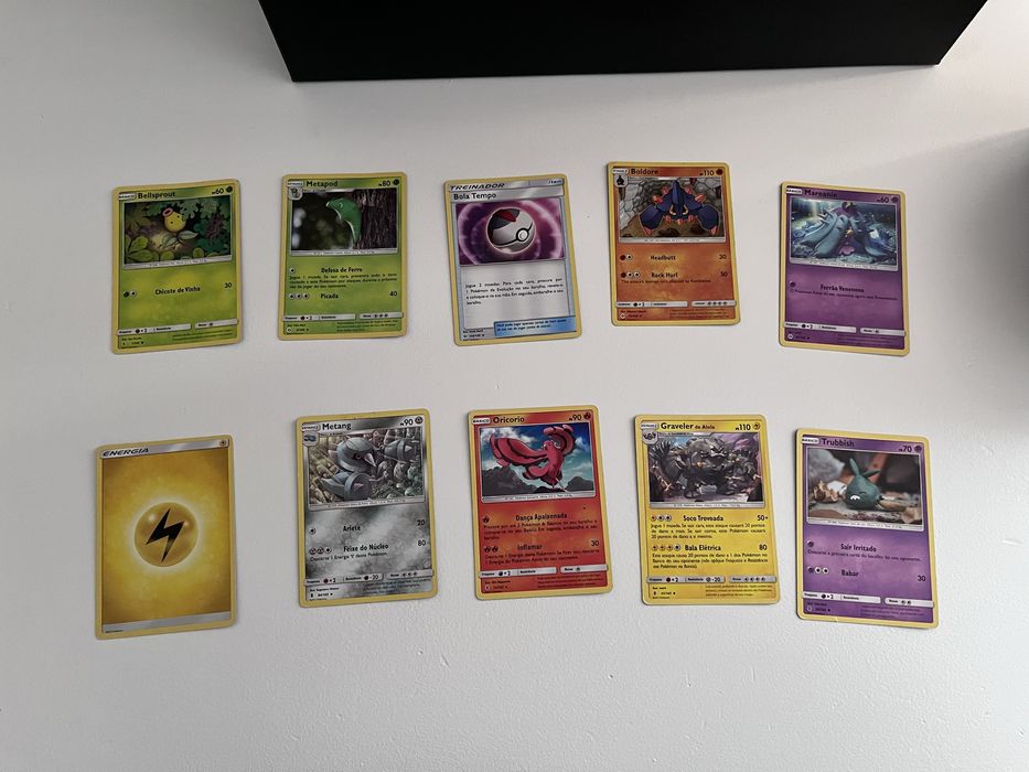 Pokémon lata de Lunala