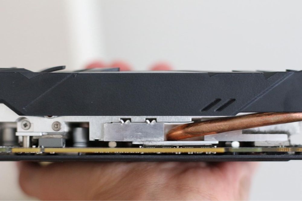 Gigabyte GTX 1660 Super - Impecável