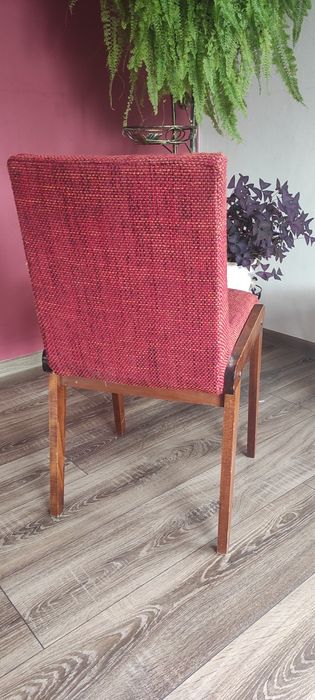 Krzesła z lat 80 bordowe i zielone