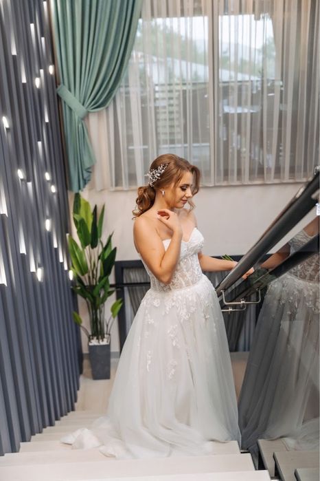 Весільна|вечірня сукня