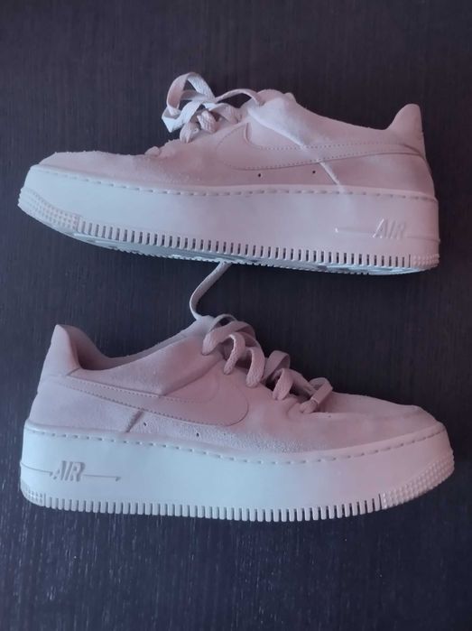 Sapatilhas Nike Air Force 1 Sage Low Tamanho 38