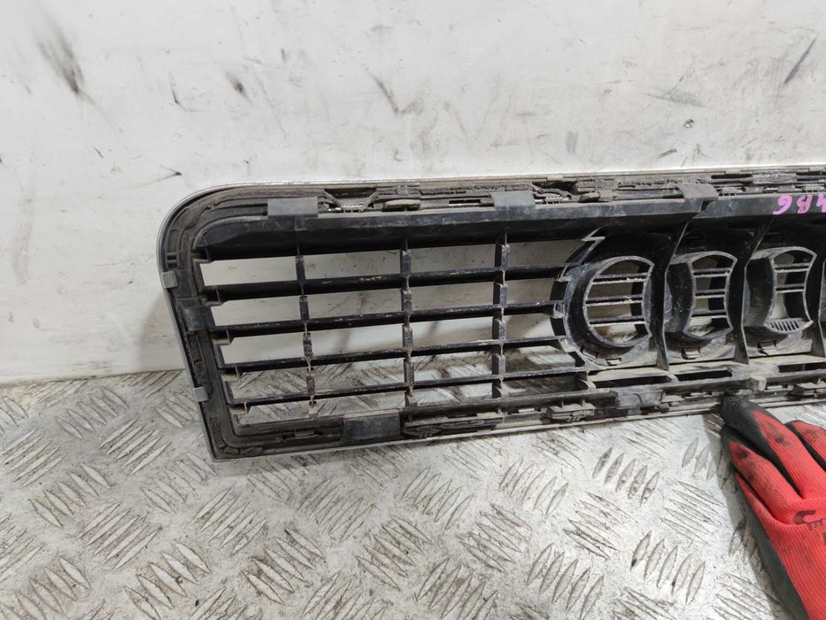 Audi A4 B6 Grill Atrapa Chłodnicy