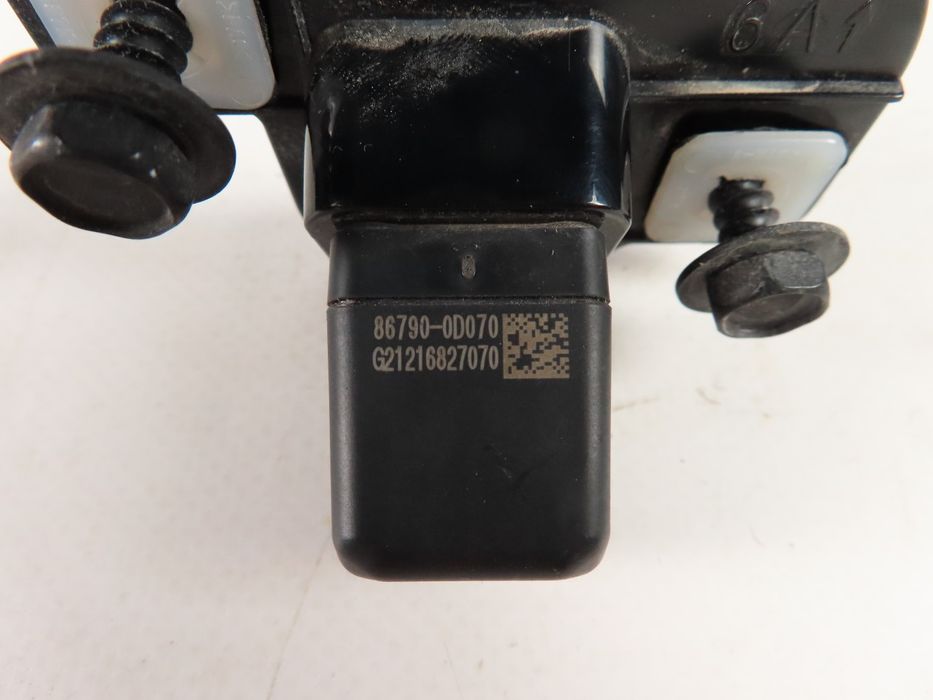 Camara Marcha Atras Toyota Yaris Cross Ref: 86790-0D070