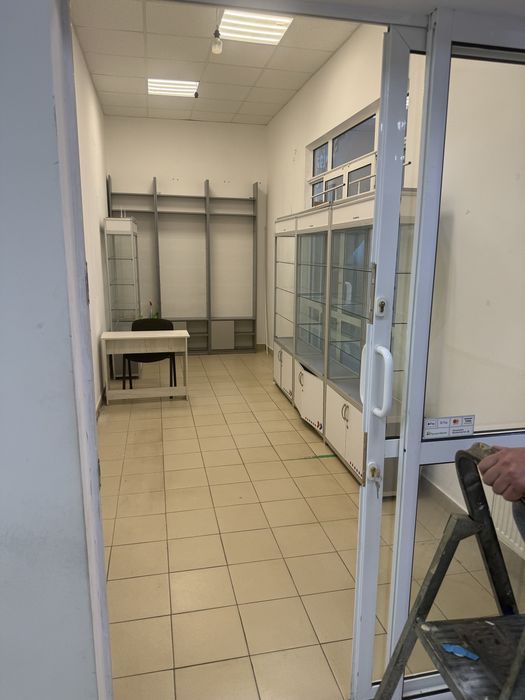 Здам в оренду приміщення Золочів.
