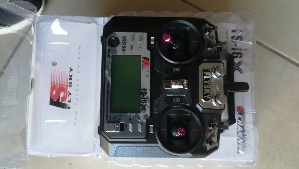 Avião telecomandado