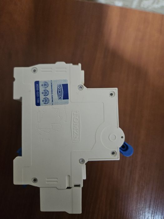 Автоматический выключатель дифференциального тока (АВДТ)